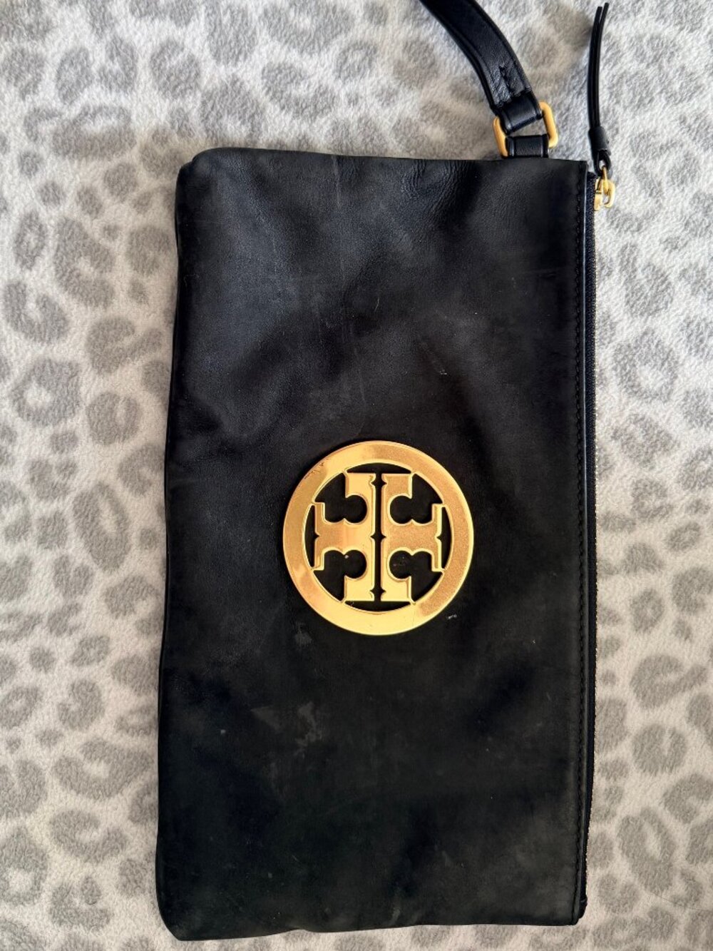 Tory Burch Logo Zip Wristlet